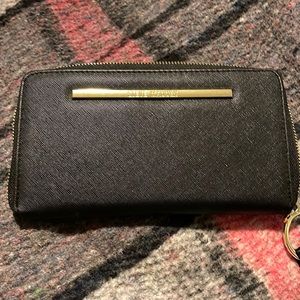 Steve Madden Wallet